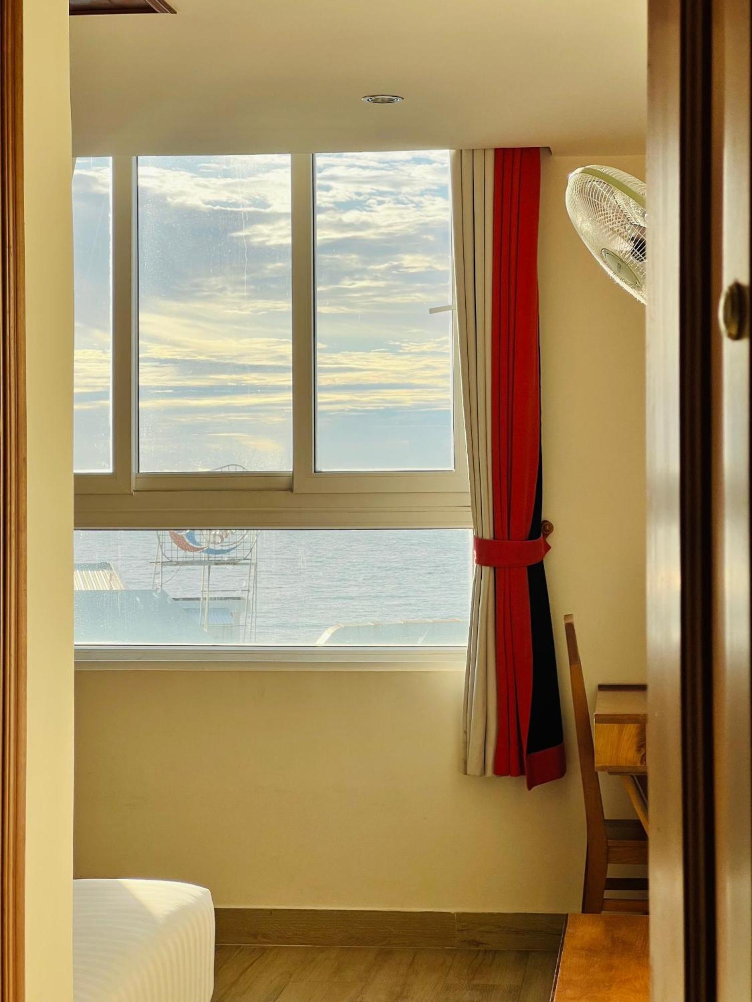 Light House Phu Quoc Hotel Buitenkant foto